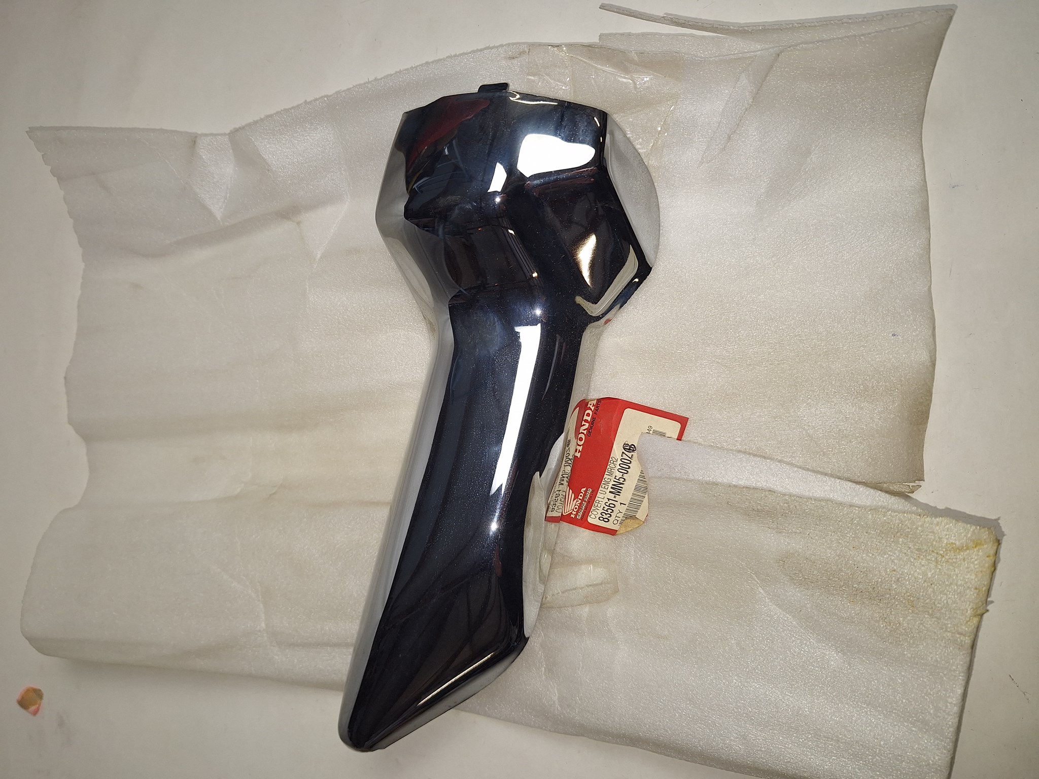 Picture of COVER,L UPPER  83561-MN5-000ZG